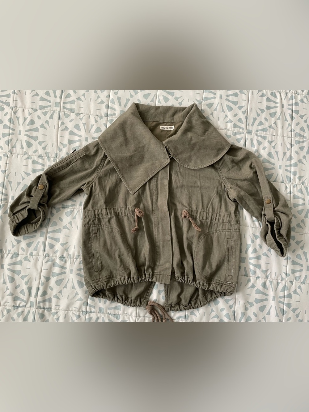 Women’s Hang Ten Herringbone Cropped Jacket in Olive